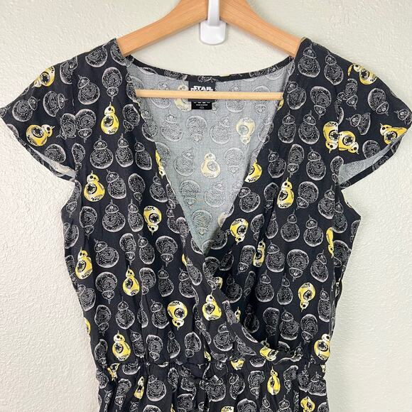 Star Wars Her Universe BB8 Jumpsuit Size Small - Picture 3 of 11